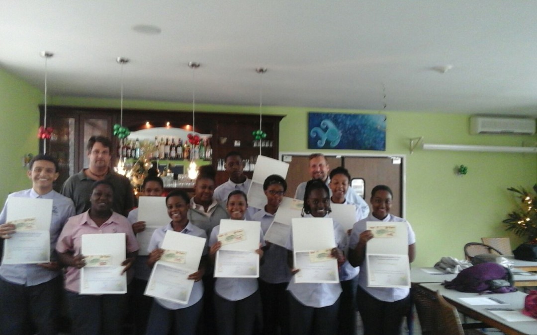 SHTA and Prime supermarkets  honor Sundial Pupils for work at Crystal Pineapple Awards