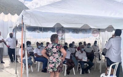 USLAUNDRY staffers get info on COVID-19 vaccine